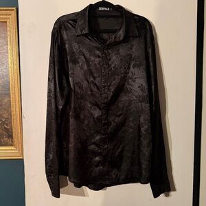 Zeroyaa Black Floral Button-Up Shirt